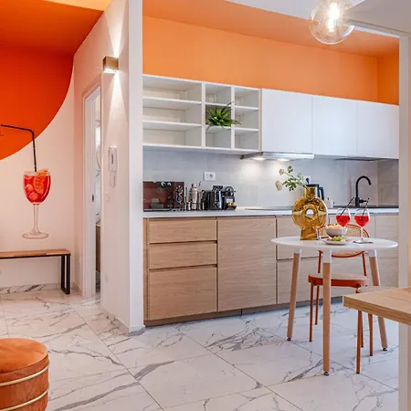 Aperol Spritz شقة